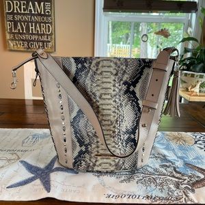 4 Different styles of beautiful, gently used Brahmin bags